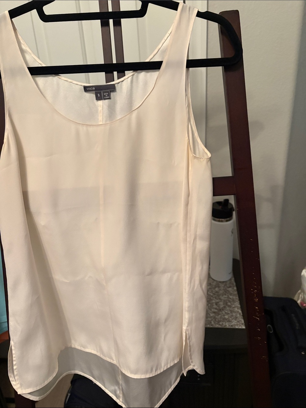 Vince Cream 100% Silk Sleeveless Shell Top